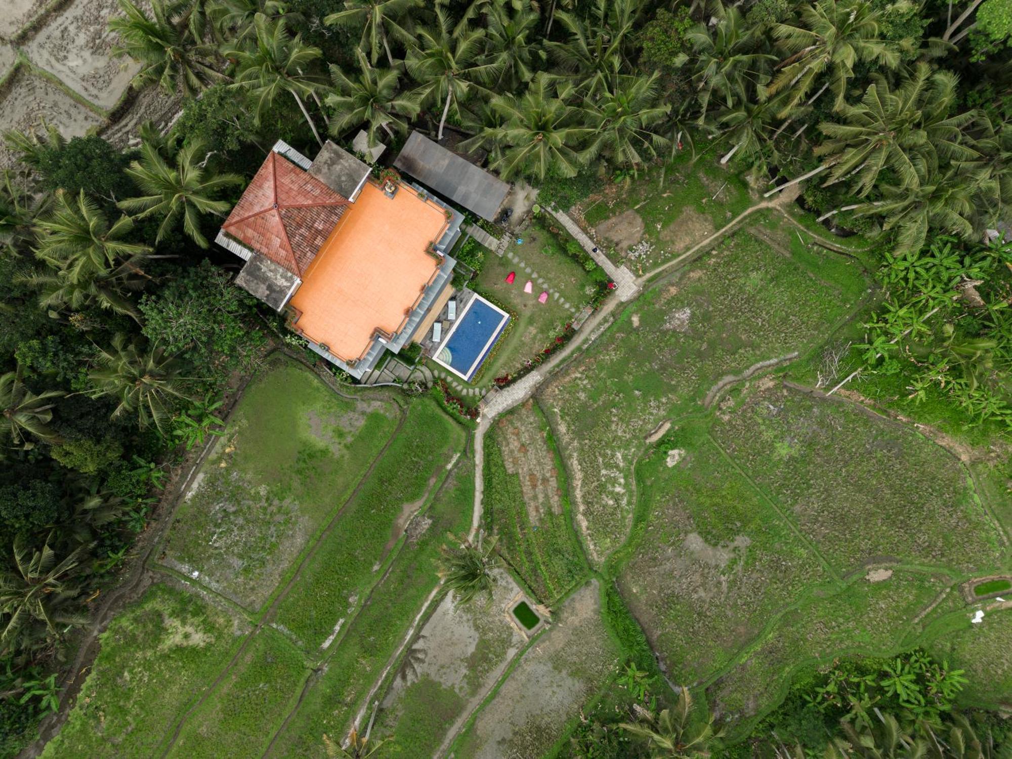 Adhidrawa Ubud Exterior photo